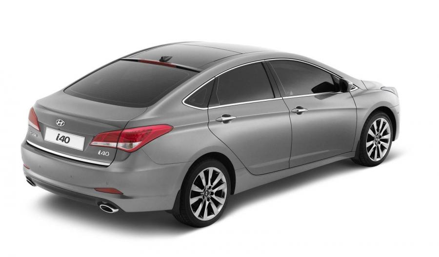  Hyundai i40 Sedan 2011 года  (фото 34 из 39)